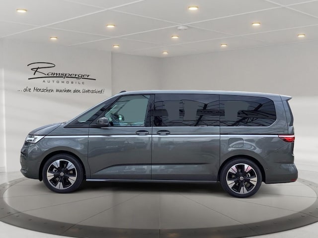 Volkswagen Multivan 2.0 TDI DSG Style T7