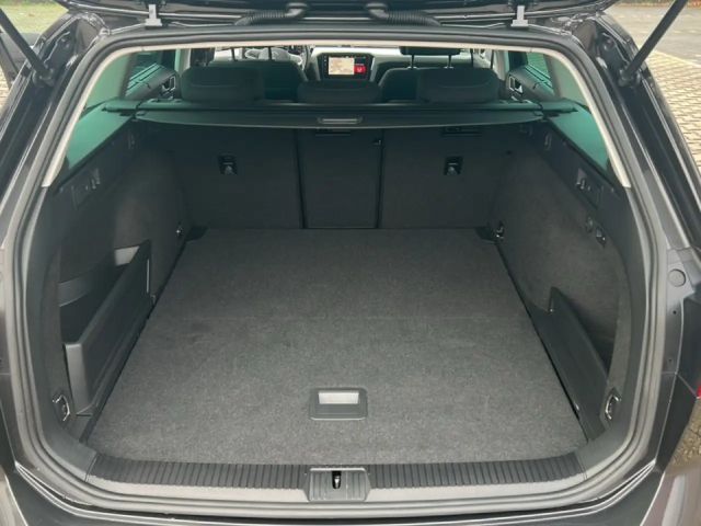 Volkswagen Passat GTE Variant