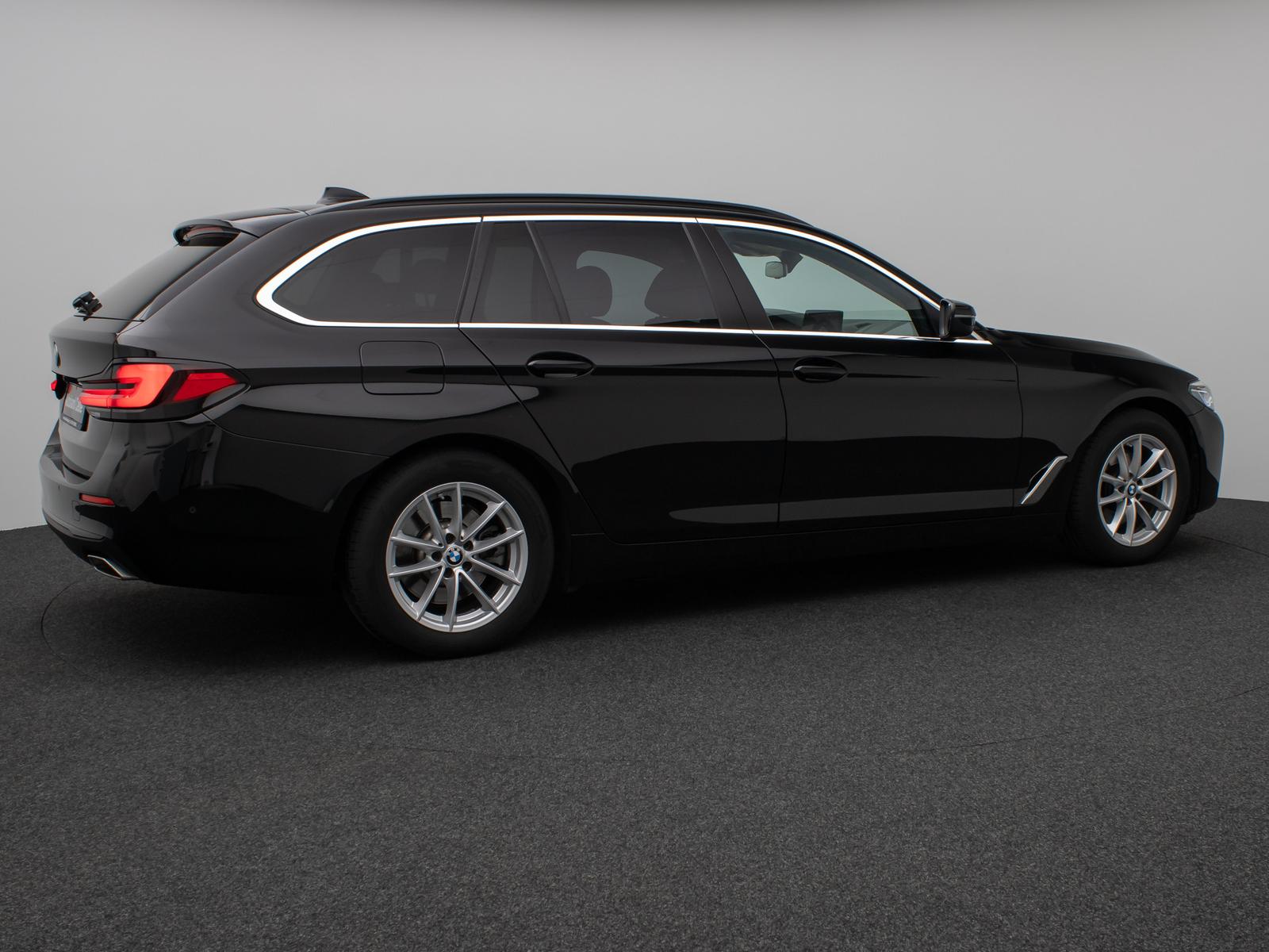 BMW 520 520d M-Sport