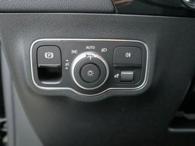 Mercedes-Benz B 200 Style