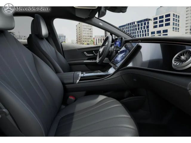 Mercedes-Benz EQE 300 Sedan