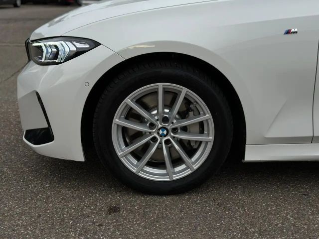 BMW 330 330i M-Sport Sedan xDrive