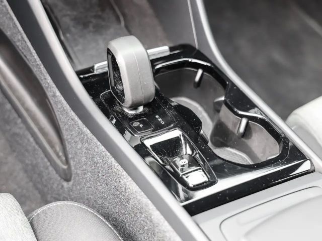 Volvo XC40 Dark Plus