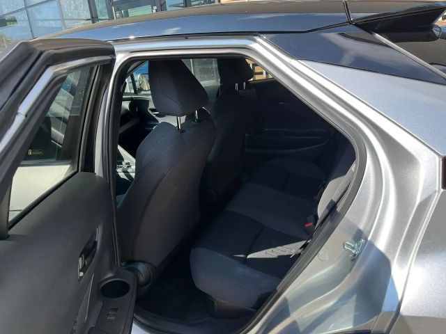 Toyota C-HR Active Hybride