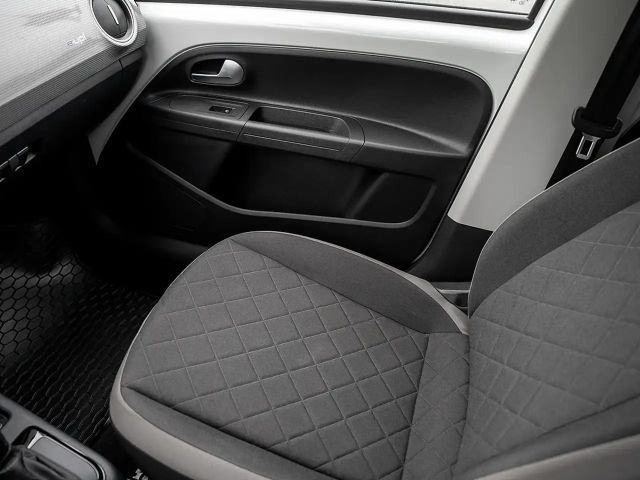 Volkswagen e-up! Plus Style