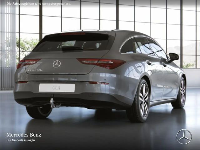 Mercedes-Benz CLA 250 CLA 250 e