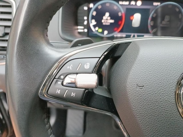 Skoda Karoq 1.5 TSI Ambition