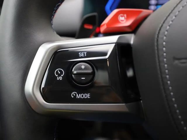 BMW M5 BOWERS & WILKINS - HAAK - PANO