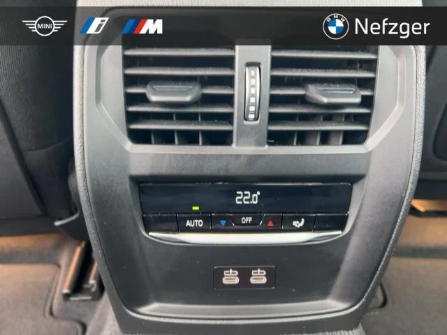 BMW 320 320i Sedan xDrive