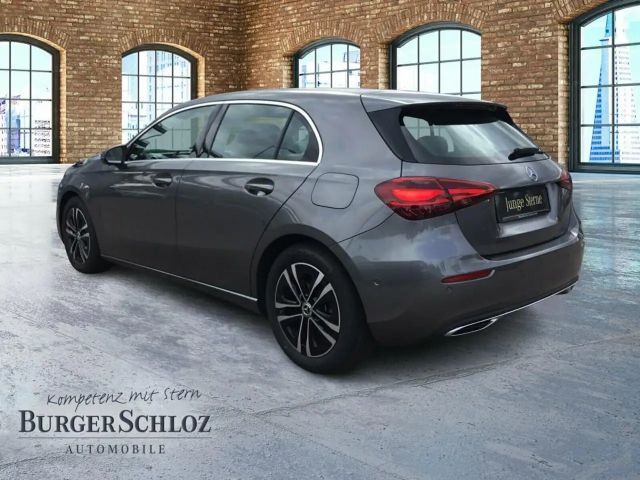 Mercedes-Benz A 180 Hatchback