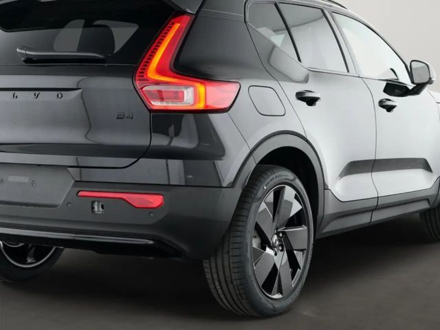 Volvo XC40 Plus