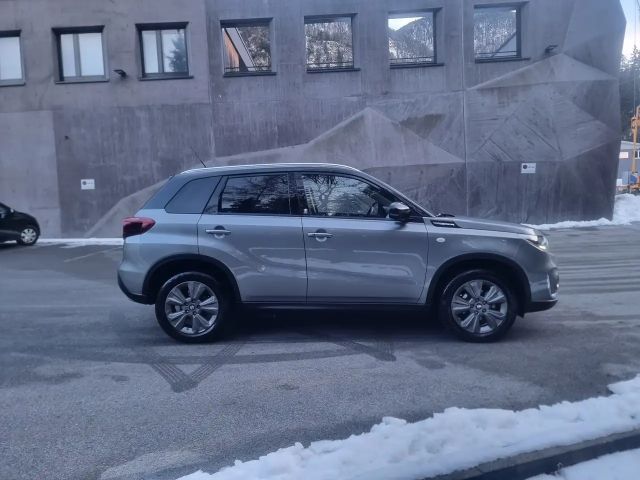 Suzuki Vitara AllGrip Hybrid