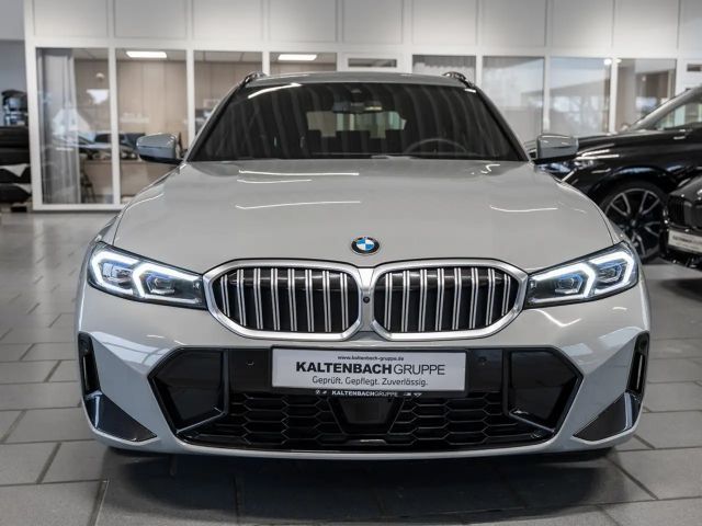BMW 330 330d M-Sport Touring xDrive