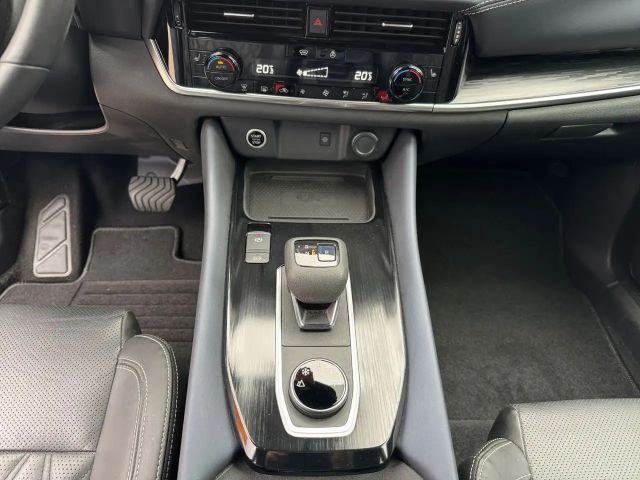 Nissan Qashqai AWD DIG-T Tekna