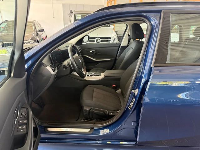 BMW 318 318d Touring