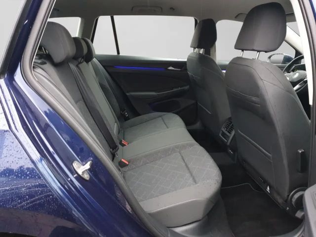 Volkswagen Golf 1.5 TSI DSG Life Variant