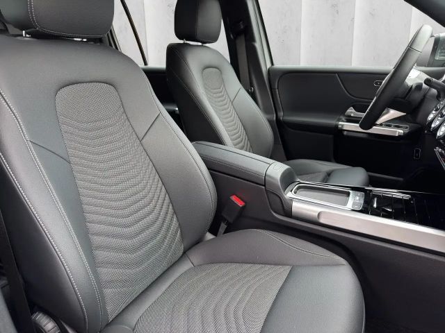 Mercedes-Benz EQB 350 4MATIC Progressive