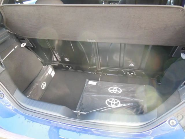 Toyota Aygo X Business Hatchback S-CVT