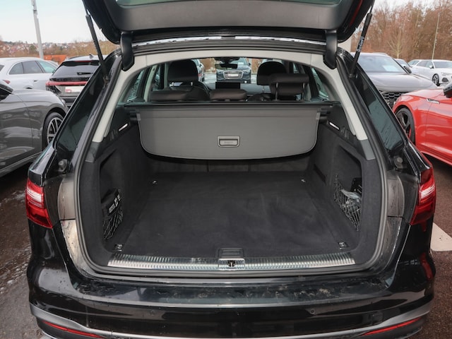 Audi A4 40 TFSI Avant S-Tronic