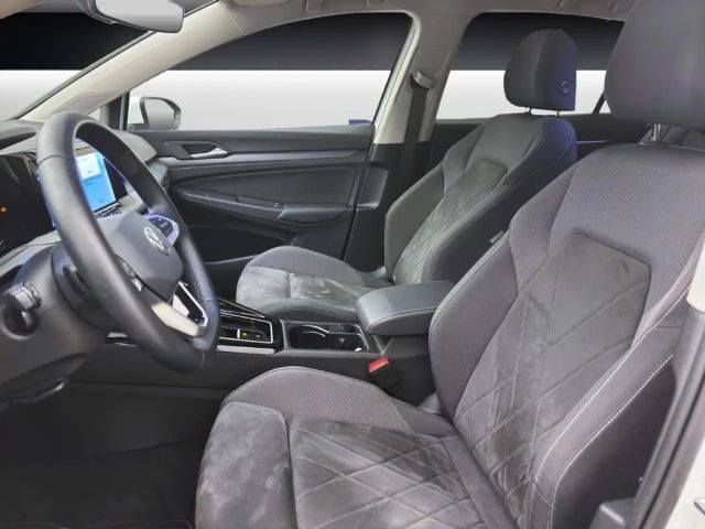 Volkswagen Golf 2.0 TDI DSG Style