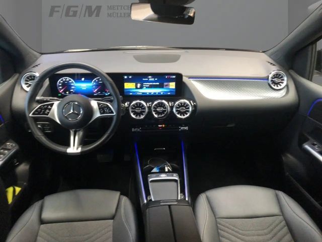 Mercedes-Benz B 200 Progressive