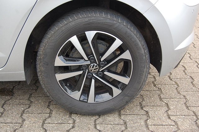 Volkswagen Polo Polo 1.0     CL   BT070 TSIM5F