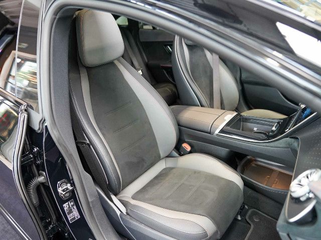 Mercedes-Benz EQE 300 Sedan