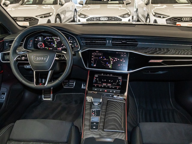 Audi S6 Avant Quattro