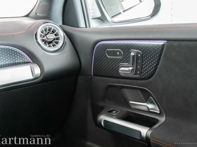 Mercedes-Benz EQB 300 4MATIC AMG Line