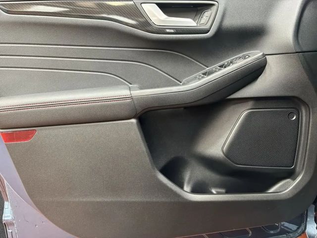 Ford Kuga Plug in Hybrid ST Line X