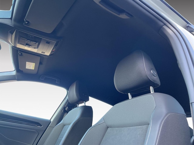 Volkswagen T-Roc 1.5 TSI DSG R-Line