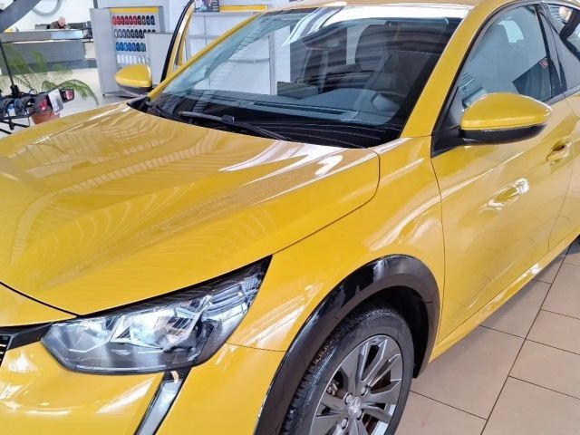 Peugeot E-208 Allure Pack