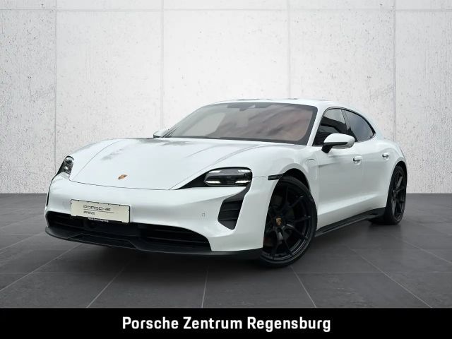 Porsche Taycan GTS Sport Turismo