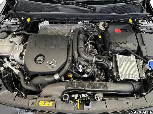 Mercedes-Benz A 200 AMG Line