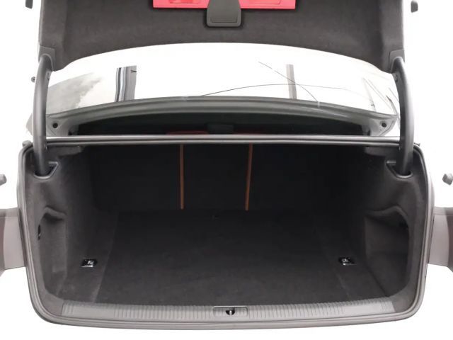 Audi A4 40 TFSI S-Line Sedan