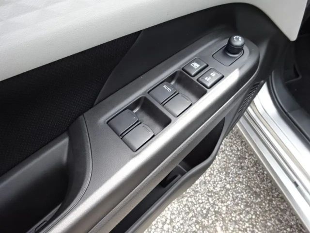 Suzuki Swift Hybrid Shine