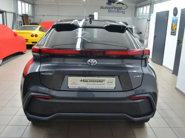 Toyota C-HR Hybride Team D