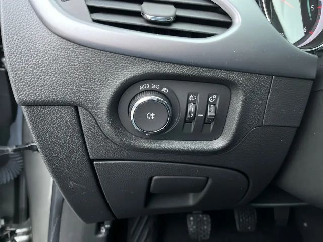 Opel Astra 1.5 CDTI 1.5 Turbo Edition