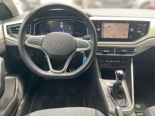 Volkswagen Polo Move