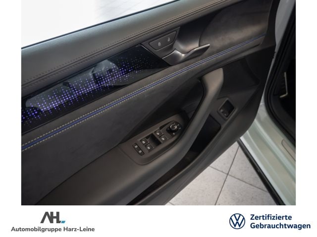 Volkswagen Passat DSG R-Line