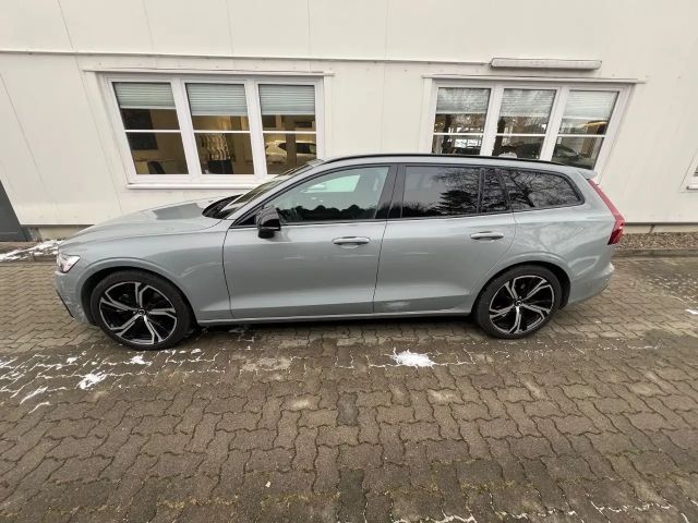 Volvo V60 Dark Plus