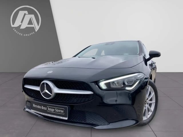 Mercedes-Benz CLA 200 CLA 200 d Shooting Brake