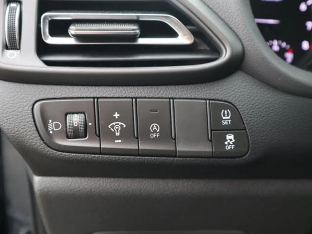 Hyundai i30 1.0 Hybrid Smart T-GDi