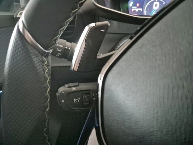 Peugeot 208 GT-Line Hybrid