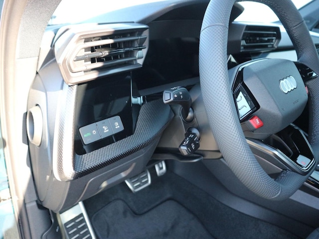 Audi RS3 Quattro S-Tronic Sedan