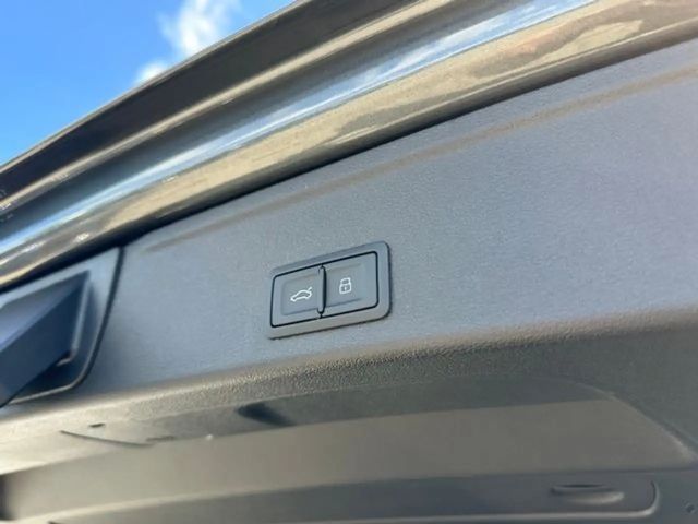 Audi S4 Avant Quattro