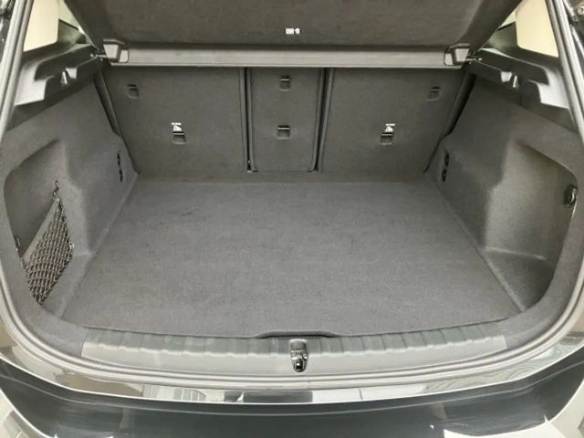 BMW 218 218i Active Tourer Sedan