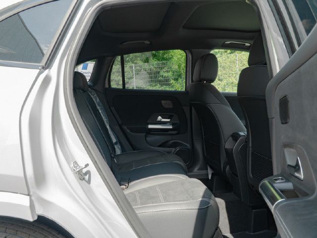 Mercedes-Benz GLA 220 4MATIC GLA 220 d