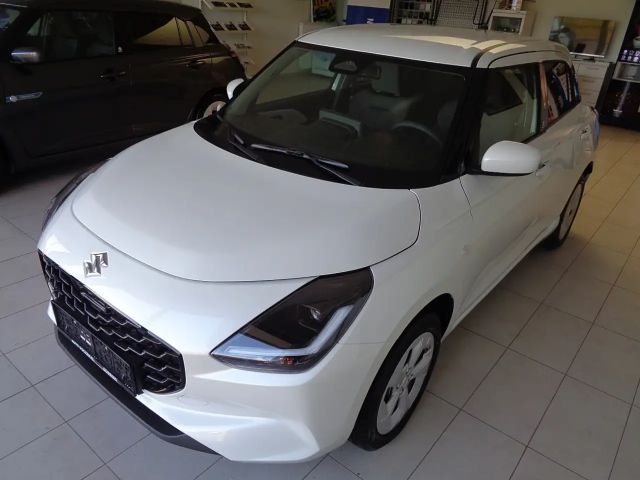 Suzuki Swift AllGrip Hybrid Shine