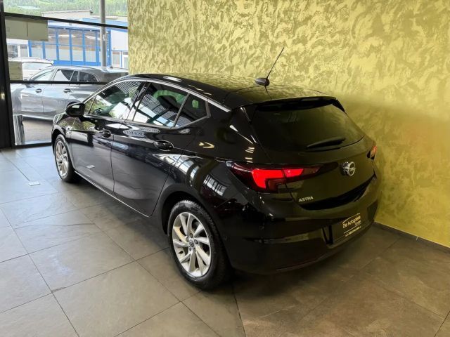 Opel Astra Business Elegance Turbo